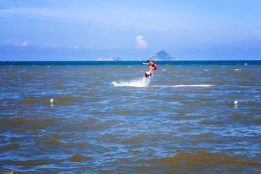 Similar image 6907377