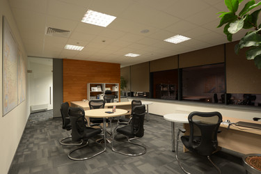 Similar image 6942074