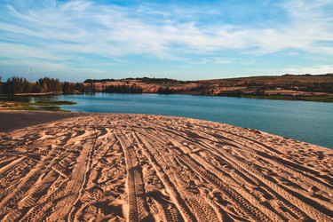 Similar image 6960511