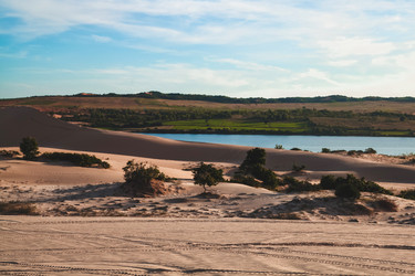 Similar image 6960565