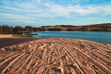 Similar image 6960620