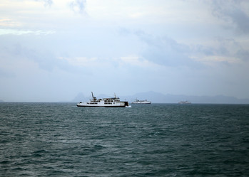 Similar image 7003141