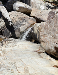 Similar image 7057119