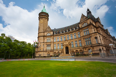 Similar image 7401400