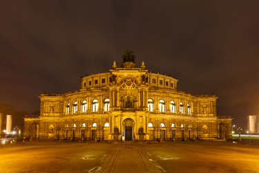 Similar image 7401775