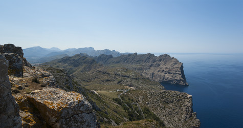 Similar image 7422095