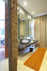 Similar image 7430996