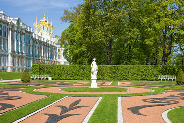 Similar image 7445608