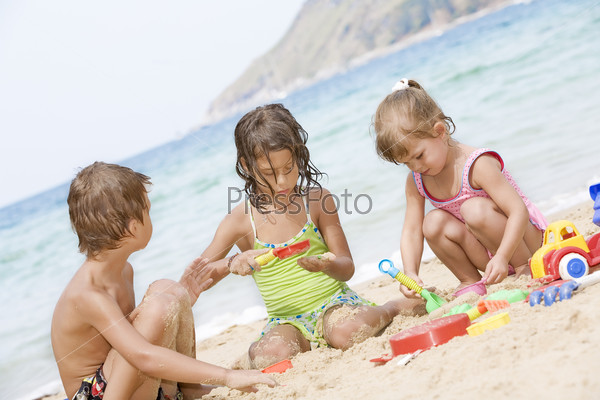 Лучшие детские пляжи западного побережья Крыма