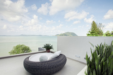 Similar image 7447791