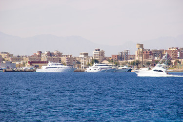 Similar image 7450938