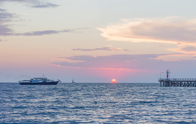 Similar image 7452536