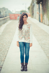 Similar image 7454626