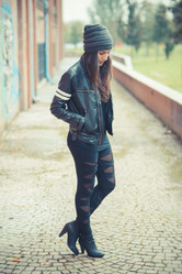 Similar image 7454651