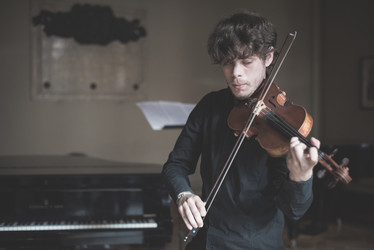 Similar image 7467719