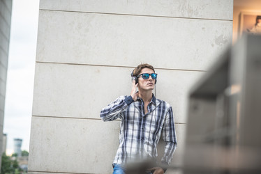 Similar image 7469236