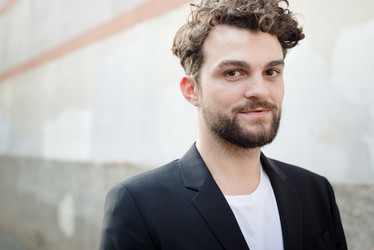 Similar image 7469684