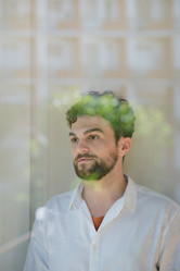 Similar image 7475914