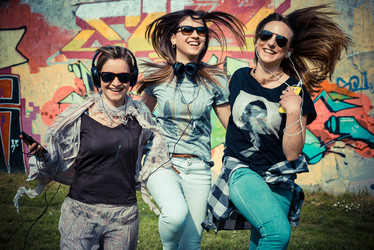 Similar image 7487996