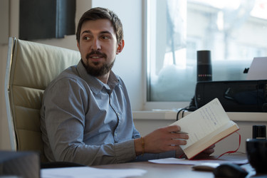 Similar image 7489235