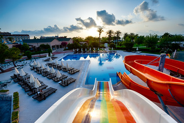 Similar image 7490621