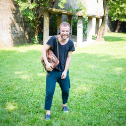 Similar image 7495006