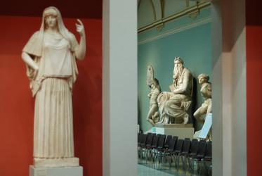 Similar image 7506446