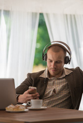 Similar image 7512698