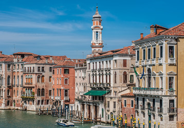 Similar image 7513362