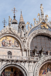 Similar image 7513379