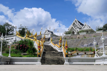 Similar image 7513651