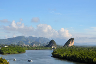 Similar image 7513779