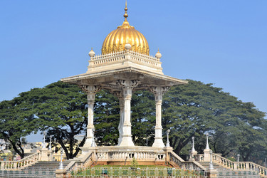 Similar image 7513791