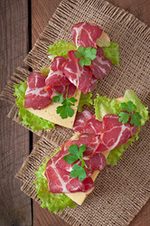 Similar image 7517024