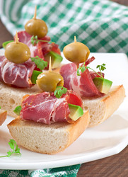 Similar image 7517076