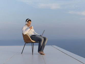 Similar image 7570834