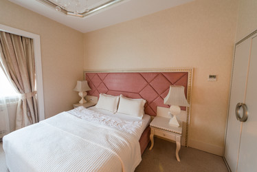 Similar image 7586184