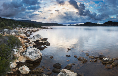 Similar image 7586709