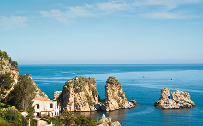 Similar image 7587742