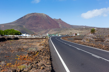 Similar image 7596187