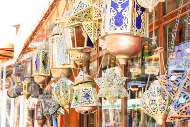 Similar image 7600099