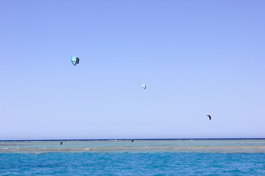 Similar image 7600304