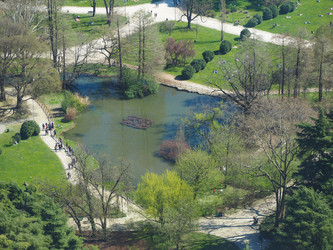 Similar image 7634843