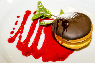 Similar image 7636512