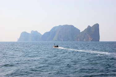 Similar image 7638430