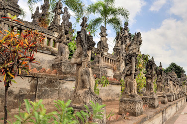 Similar image 7639300