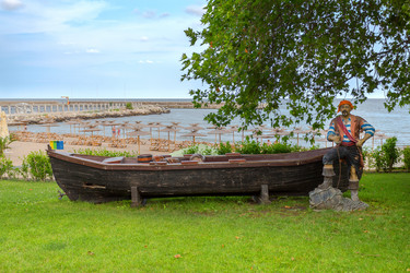 Similar image 7642468