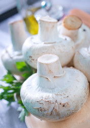 Similar image 7645376