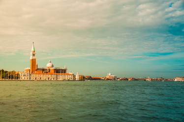 Similar image 7647584