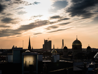 Similar image 7658957